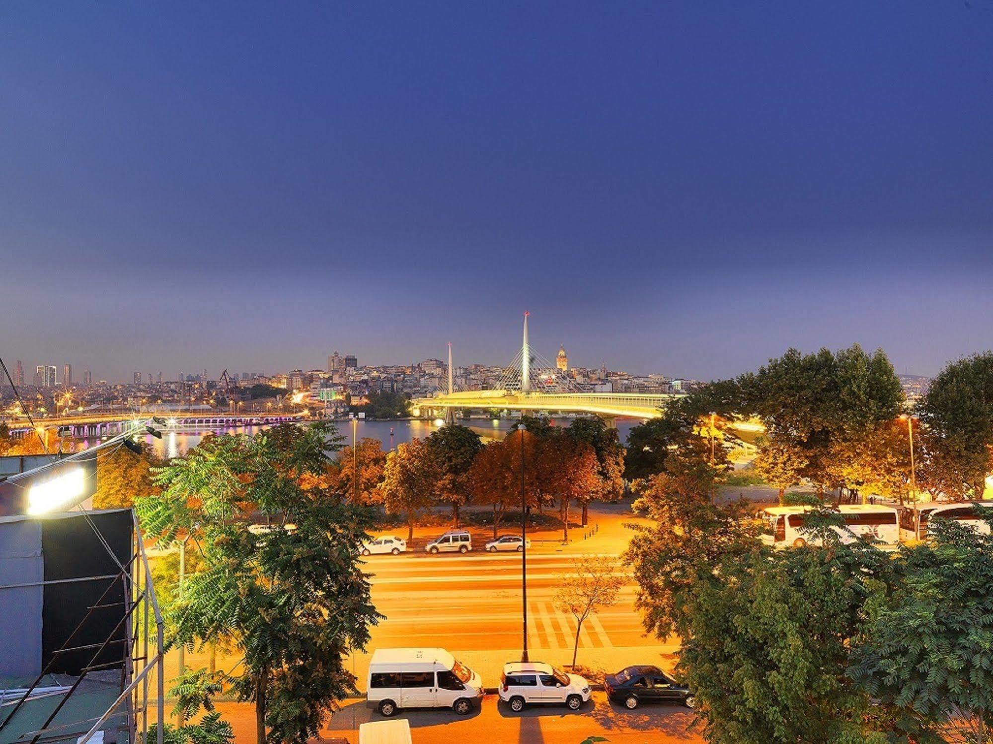 Diyar Budget Hotel Istanbul Bagian luar foto